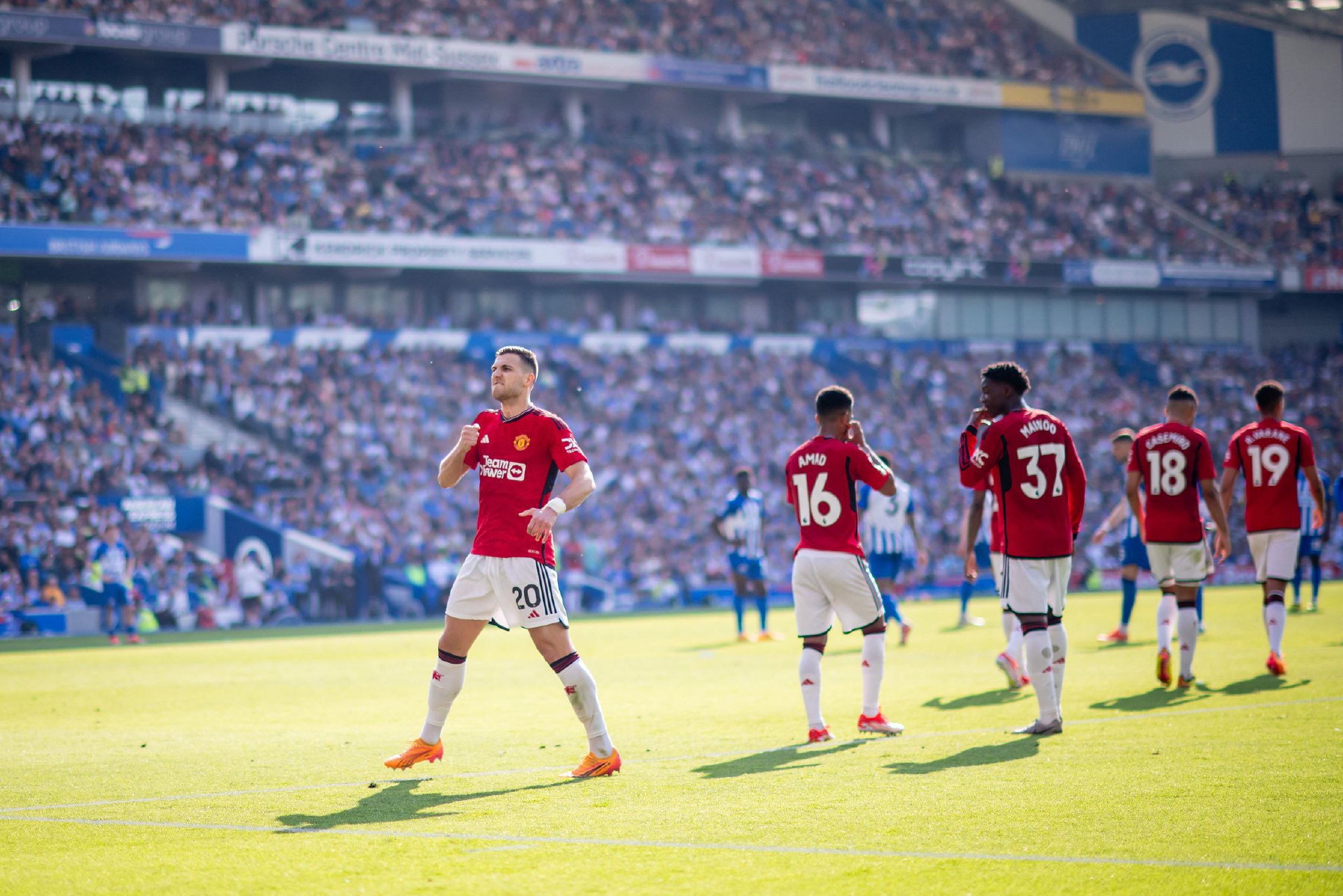 尼克斯方面 尼克斯方面